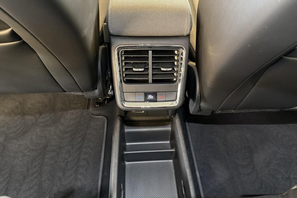 Skoda Enyaq 80 iV Premium Loft 5d