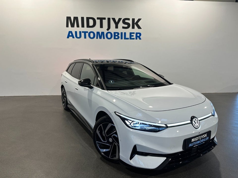 VW ID.7 77 Style Tourer Van 5d