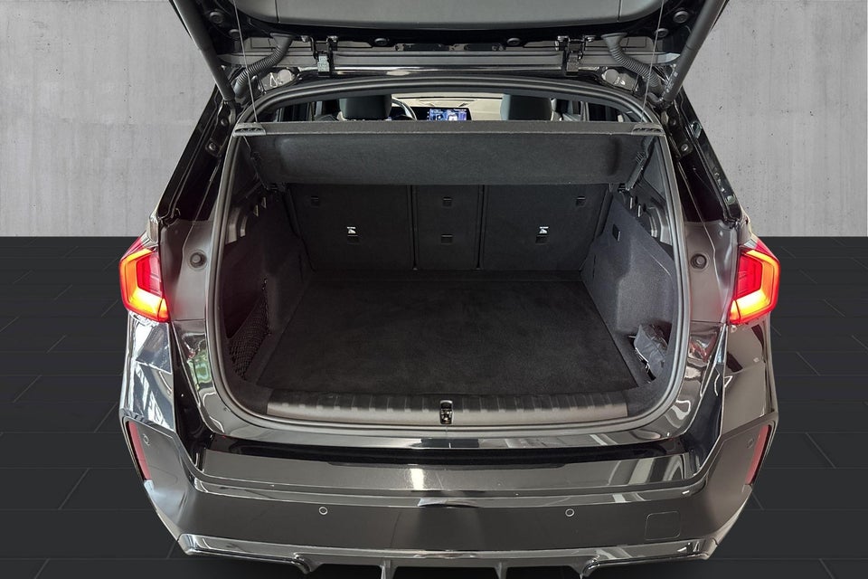 BMW iX1 xDrive30 M-Sport 5d