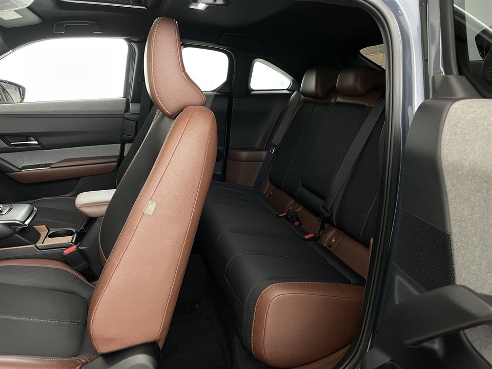 Mazda MX-30 e-SkyActiv Makoto 5d