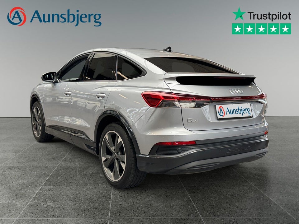 Audi Q4 e-tron 45 Advanced Sportback quattro 5d