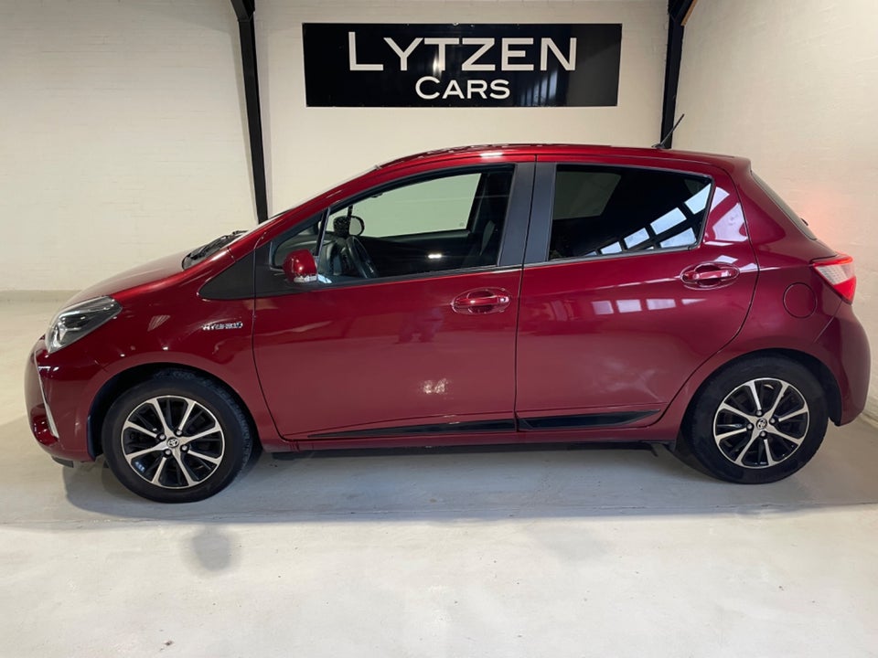 Toyota Yaris 1,5 Hybrid H3 Smart e-CVT 5d