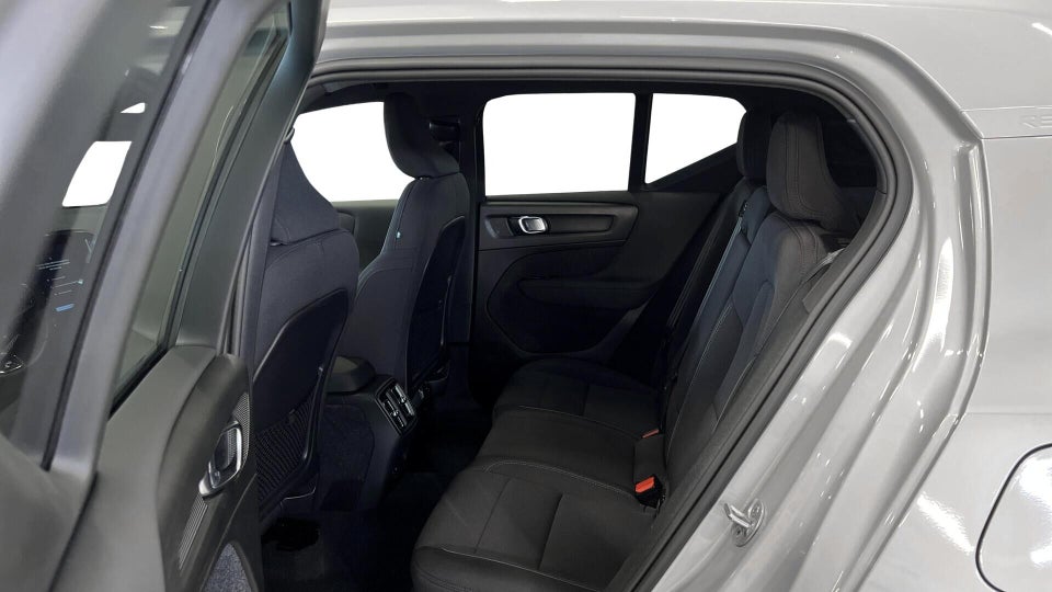 Volvo XC40 P6 ReCharge Core 5d