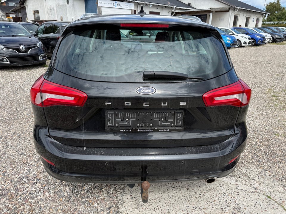 Ford Focus 1,0 EcoBoost Titanium stc. 5d