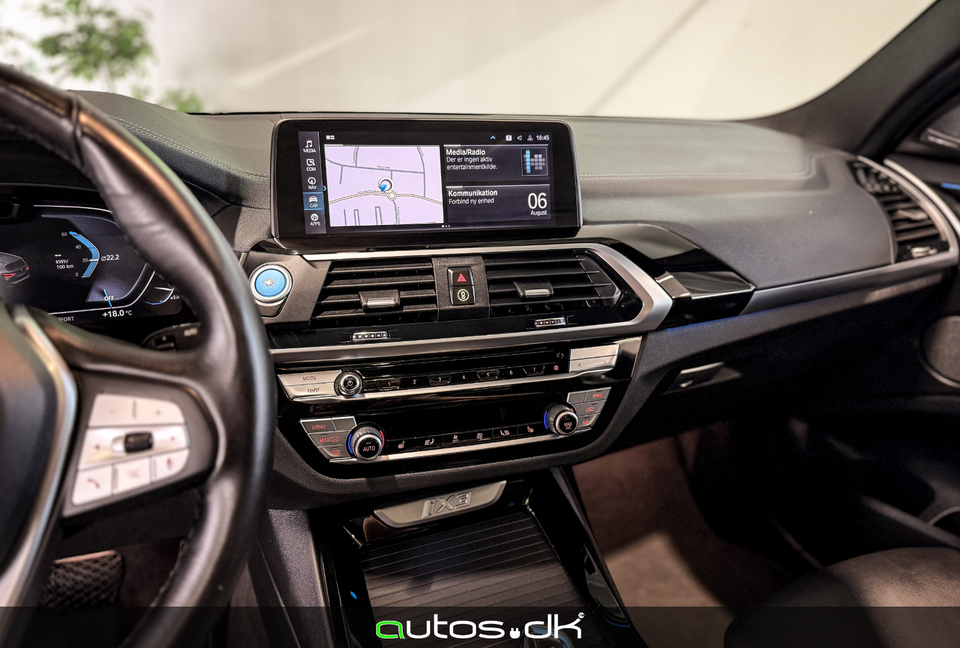 BMW iX3 Charged Plus 5d