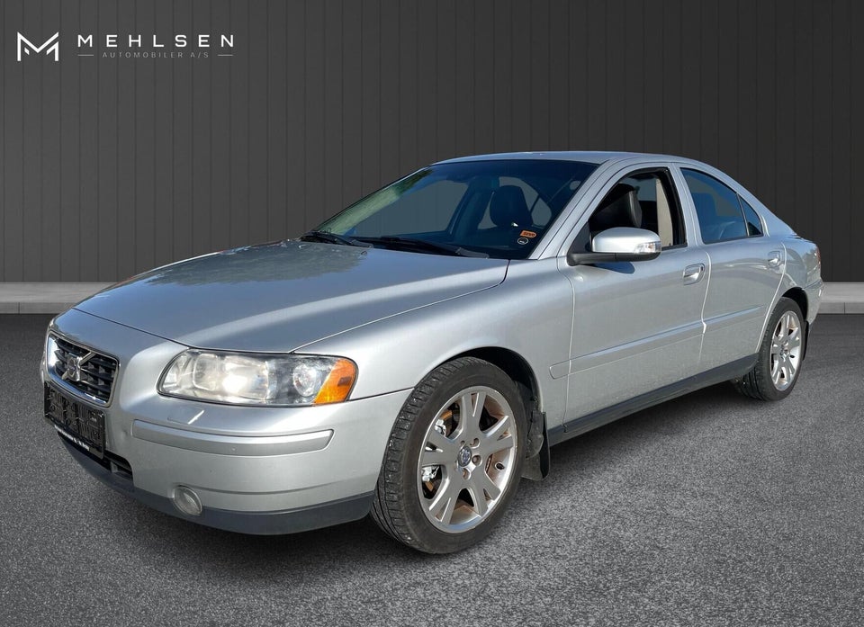 Volvo S60 2,4 140 Summum 4d