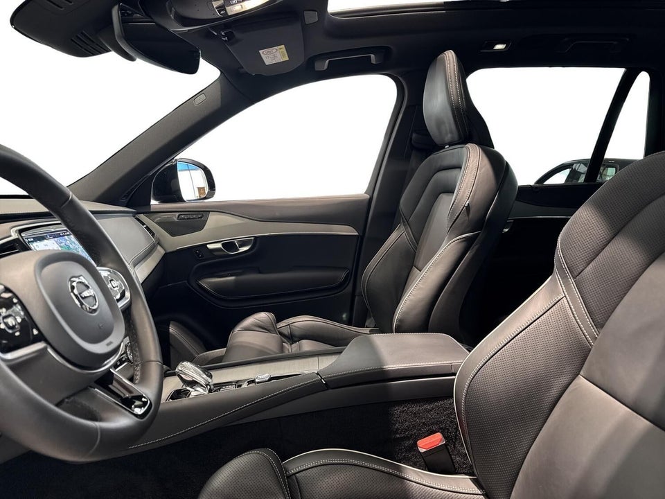 Volvo XC90 2,0 T8 ReCharge Ultimate Dark aut. AWD 7prs 5d
