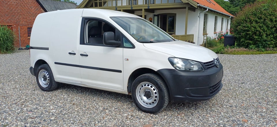VW Caddy 1,6 TDi 75 BMT Van 5d