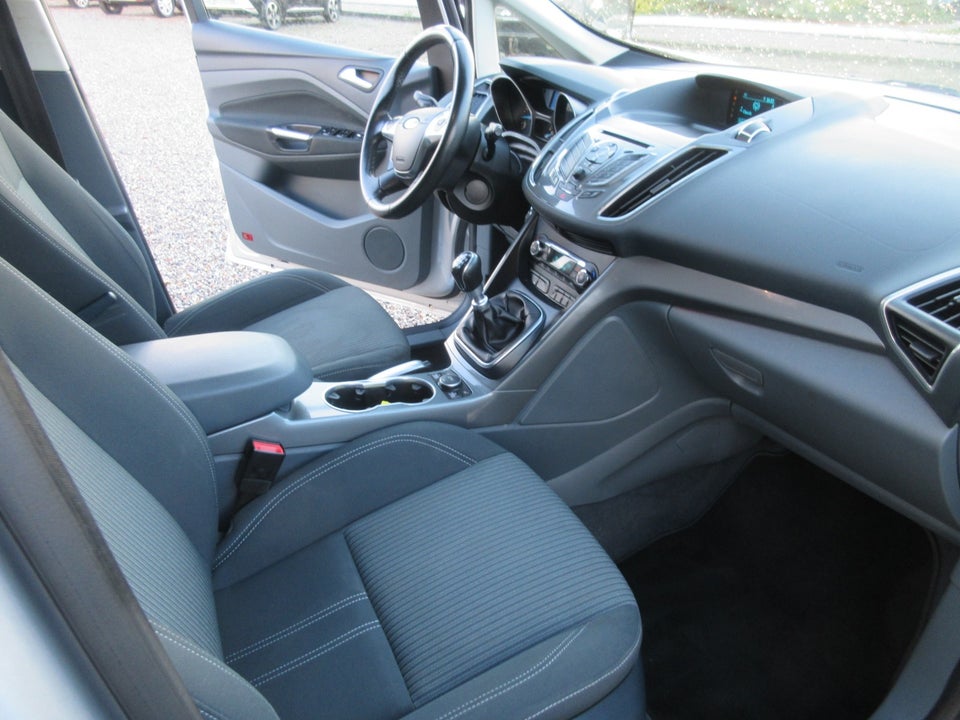 Ford C-MAX 1,0 SCTi 125 Titanium 5d