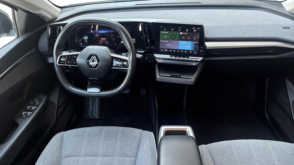 Renault Megane E-Tech 40 Equilibre 5d