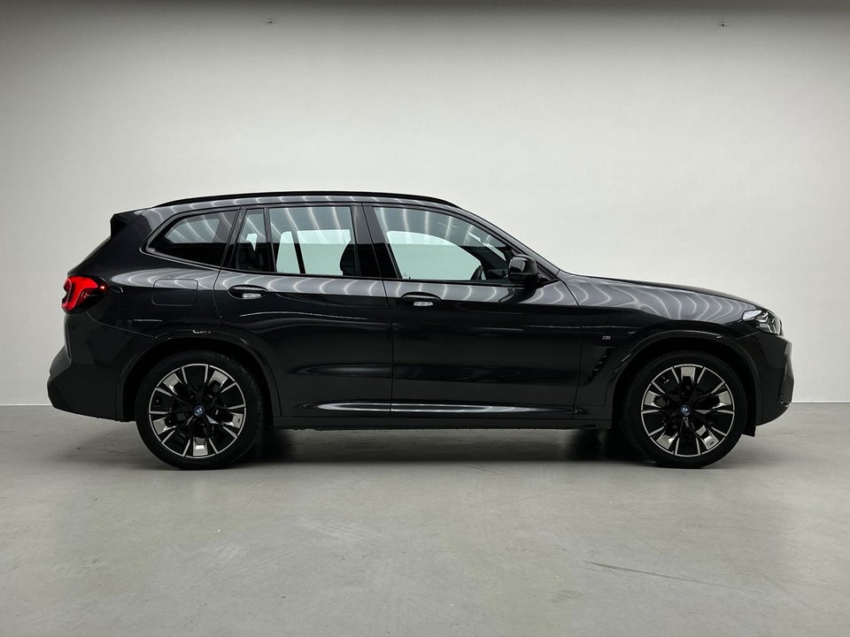 BMW iX3 Charged Plus M-Sport 5d