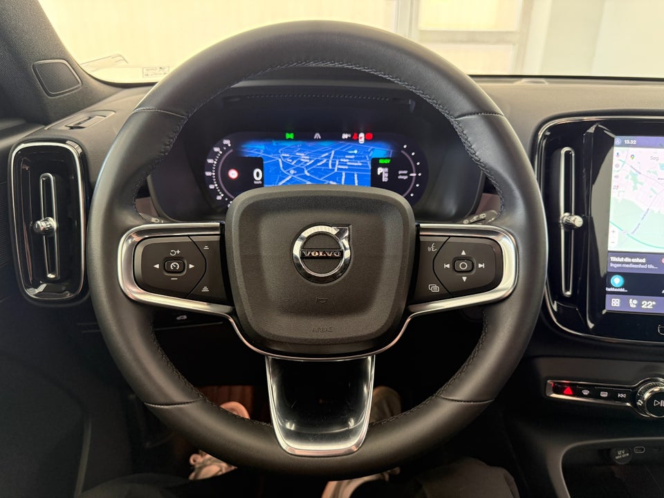 Volvo XC40 P6 ReCharge Core 5d