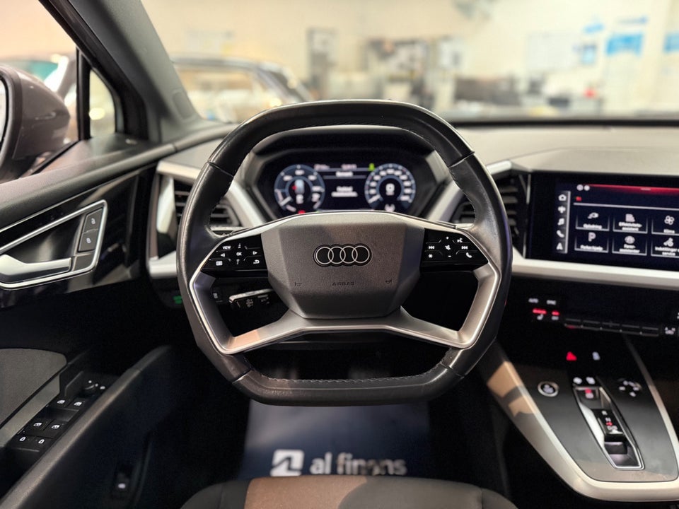 Audi Q4 e-tron 35 Advanced 5d