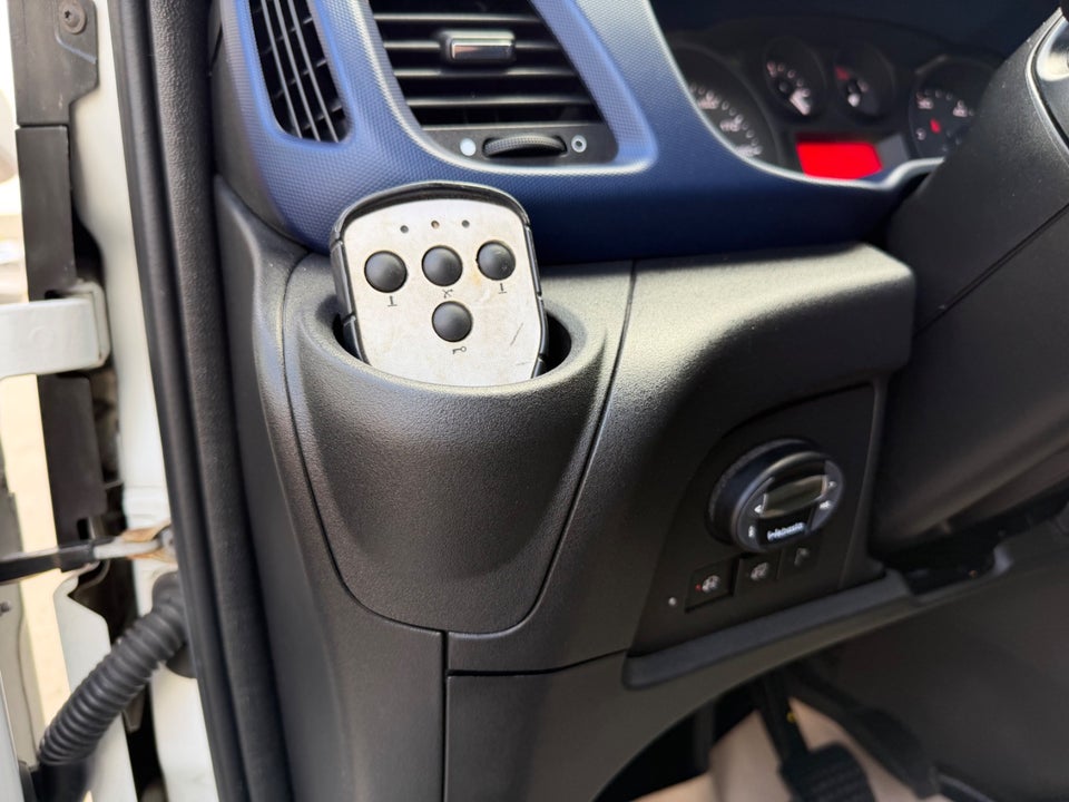 Iveco Daily 3,0 35S18 3750mm Lad AG8 2d