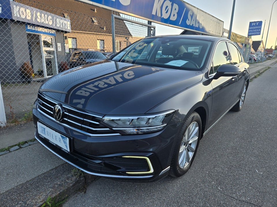 VW Passat 1,4 GTE DSG 4d