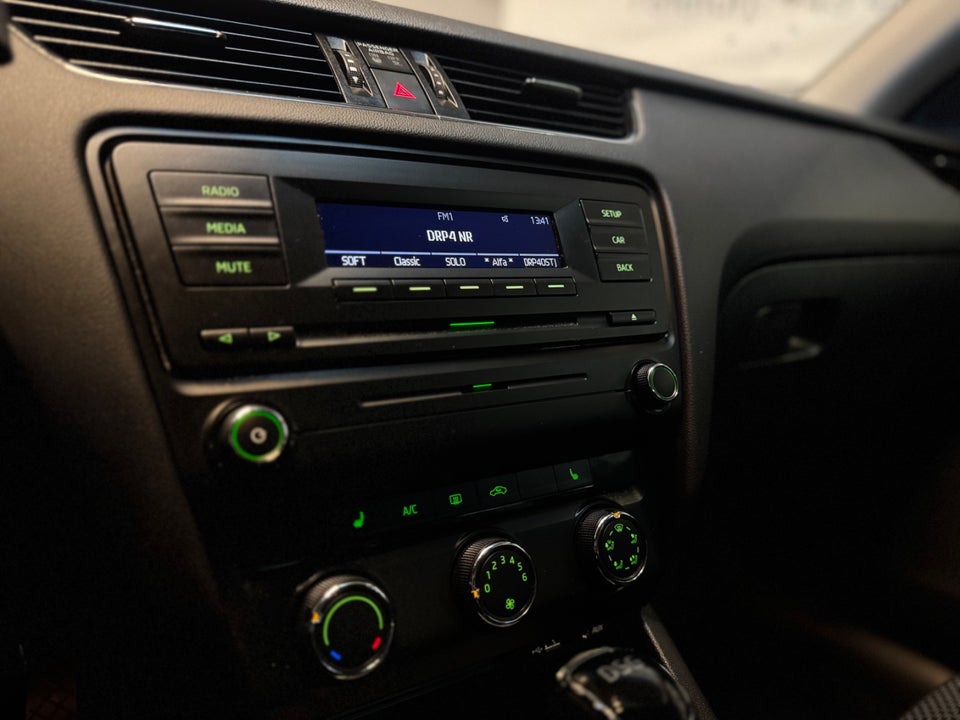 Skoda Octavia 1,4 TSi 140 Ambition DSG 5d