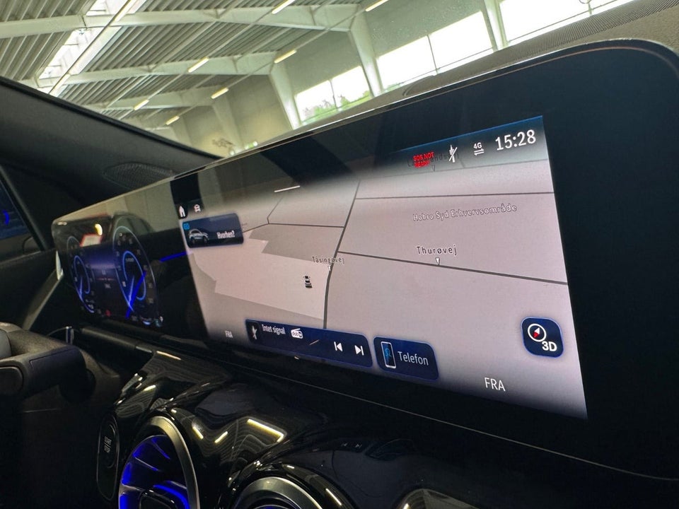 Mercedes EQA300 Progressive 4Matic 5d