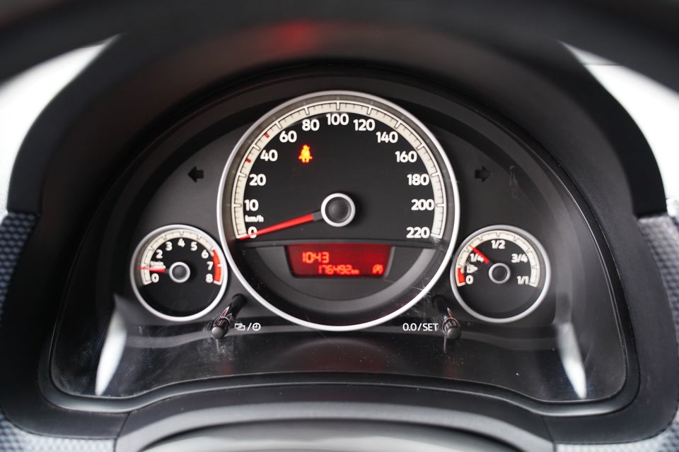 VW Up! 1,0 MPi 60 Move Up! BMT 5d