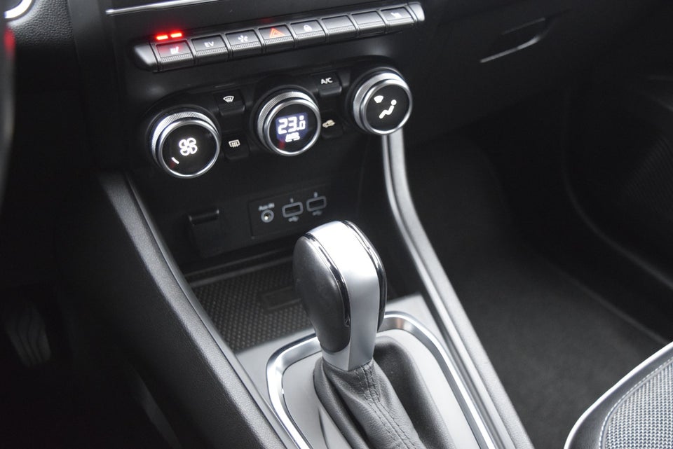 Renault Captur 1,6 E-Tech Intens 5d