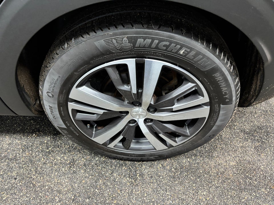Peugeot 3008 1,6 Hybrid Allure Pack EAT8 5d