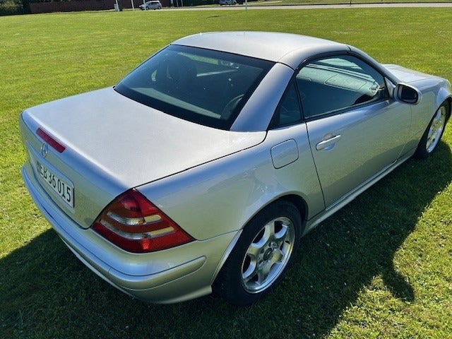 Mercedes SLK230 2,3 Kompressor aut. 2d