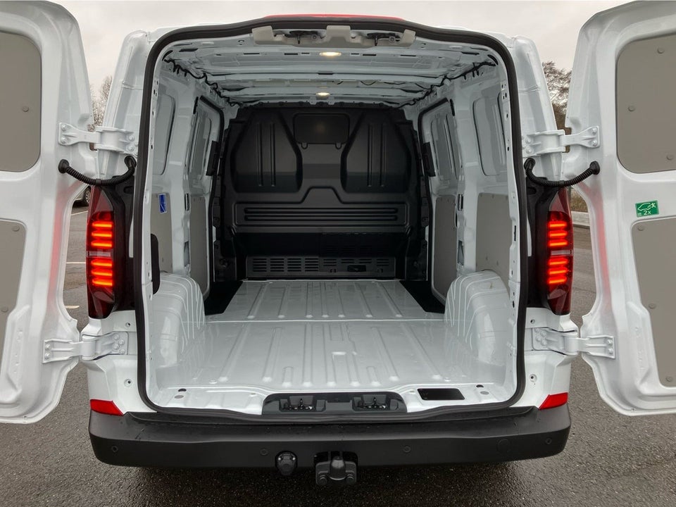 VW Transporter 2,0 TDi 150 Comfort Kassevogn aut. SWB