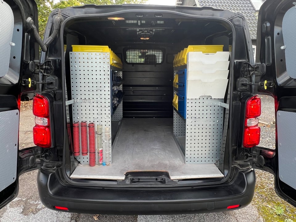 Peugeot Expert 1,5 BlueHDi 119 L2 Plus Van