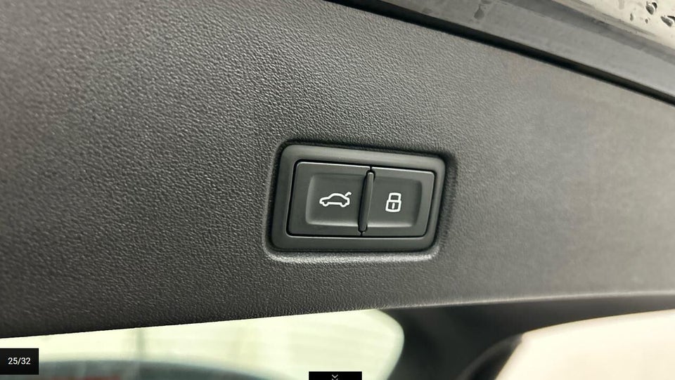 Audi Q4 e-tron 40  5d