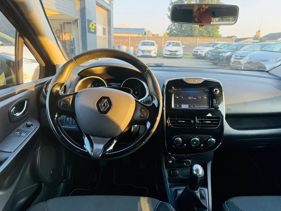 Renault Clio IV 1,5 dCi 75 Expression Sport Tourer 5d