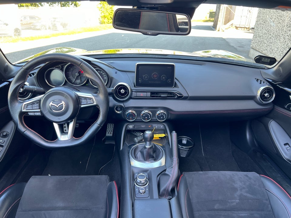 Mazda MX-5 2,0 SkyActiv-G 160 RF Sport 2d