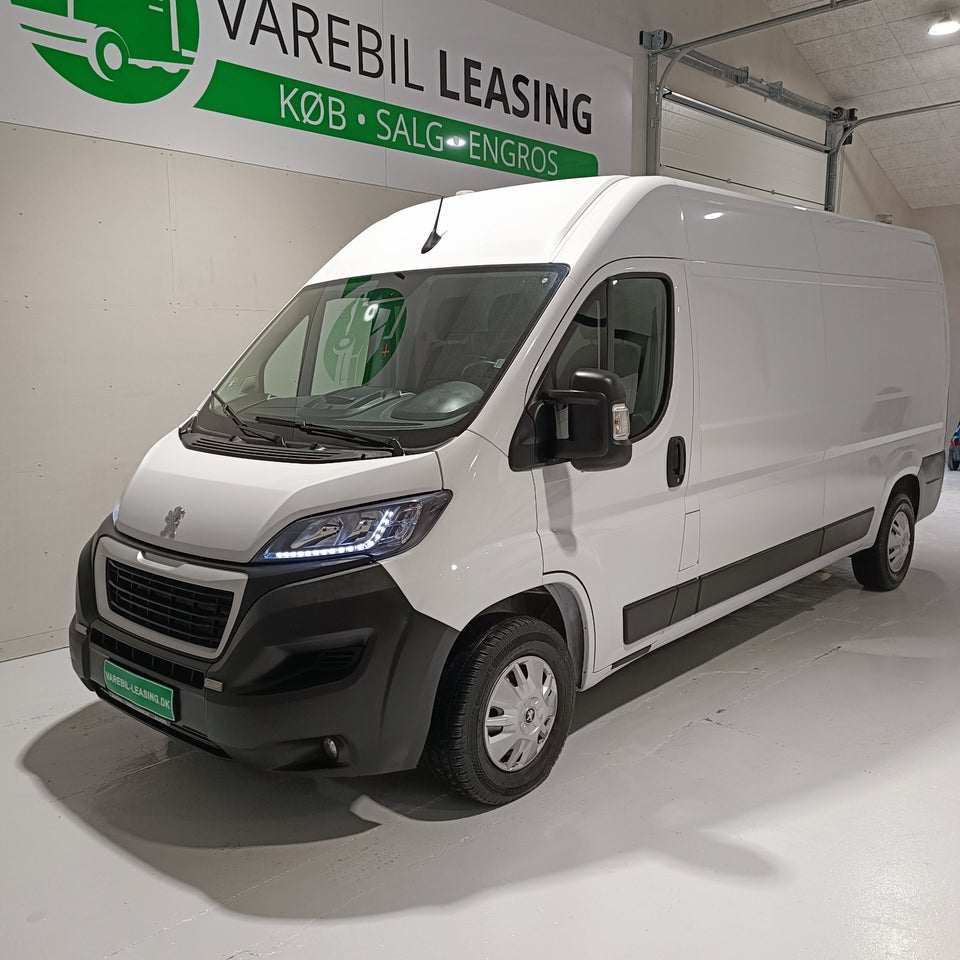 Peugeot Boxer 335 2,2 BlueHDi 140 L3H2 Premium