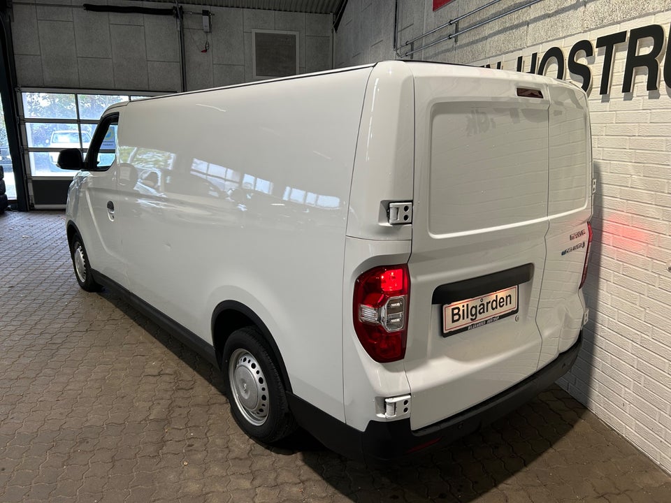 Maxus e-Deliver 3 35 Cargo Van SWB
