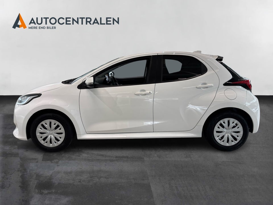 Toyota Yaris 1,5 Active 5d