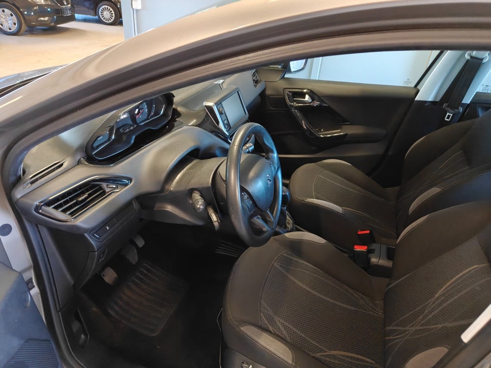 Peugeot 208 1,4 HDi 68 Active 5d