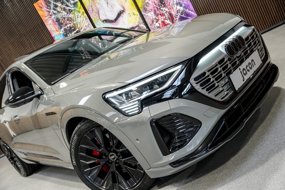 Audi Q8 e-tron 55 S-line Sportback quattro 5d