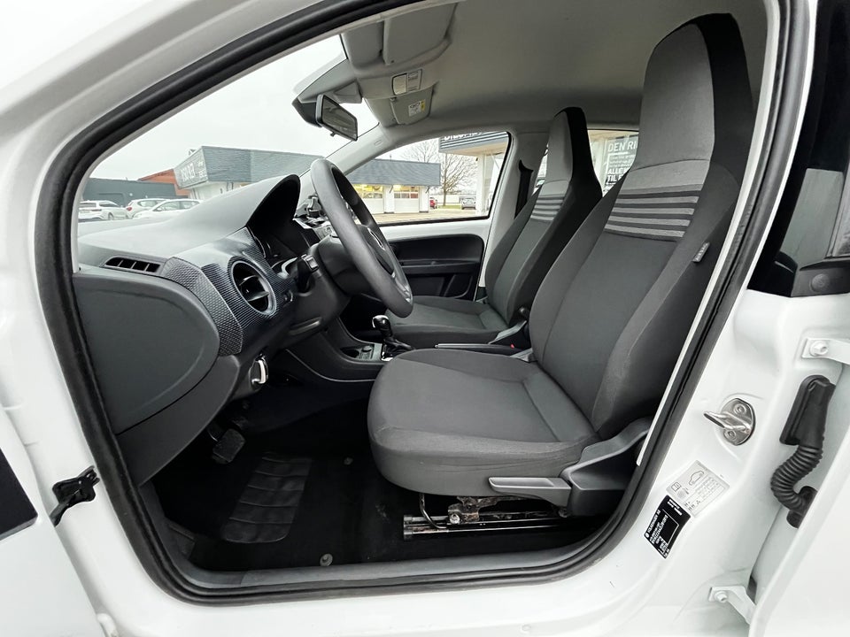 VW e-Up! Move Up! 5d