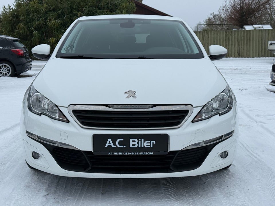 Peugeot 308 1,6 BlueHDi 120 Style 5d