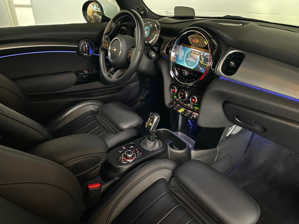 MINI Cooper SE Maximise 3d