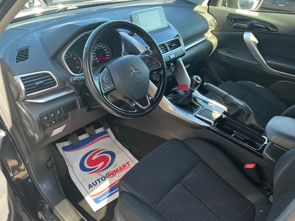 Mitsubishi Eclipse Cross 1,5 T 163 Invite+ 5d