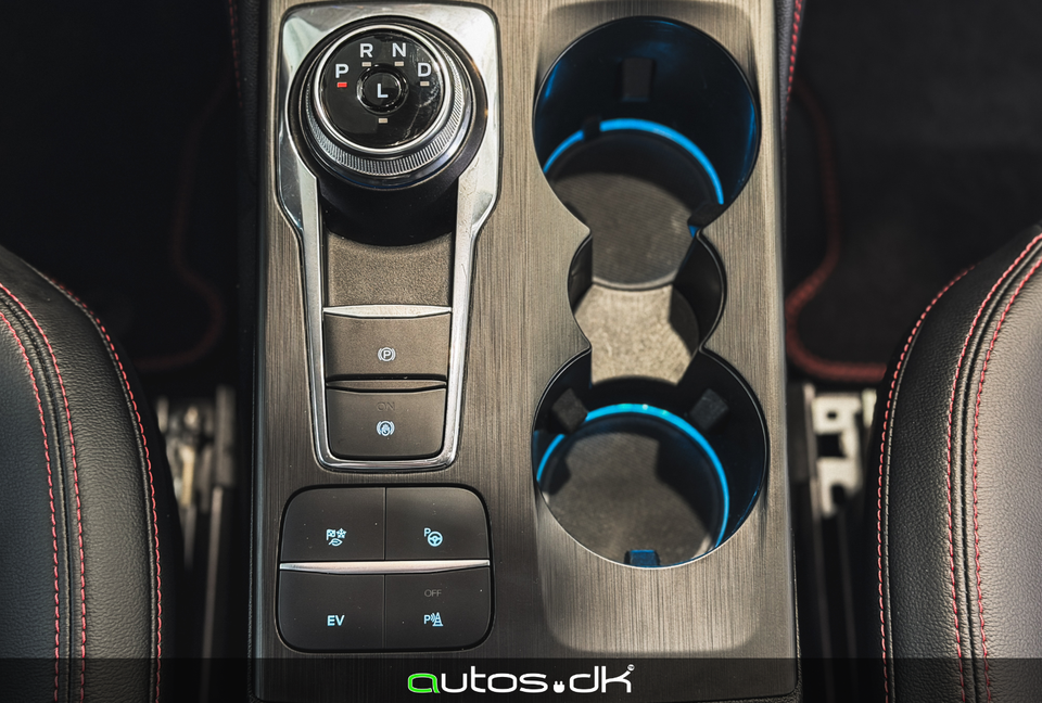 Ford Kuga 2,5 PHEV ST-Line CVT 5d