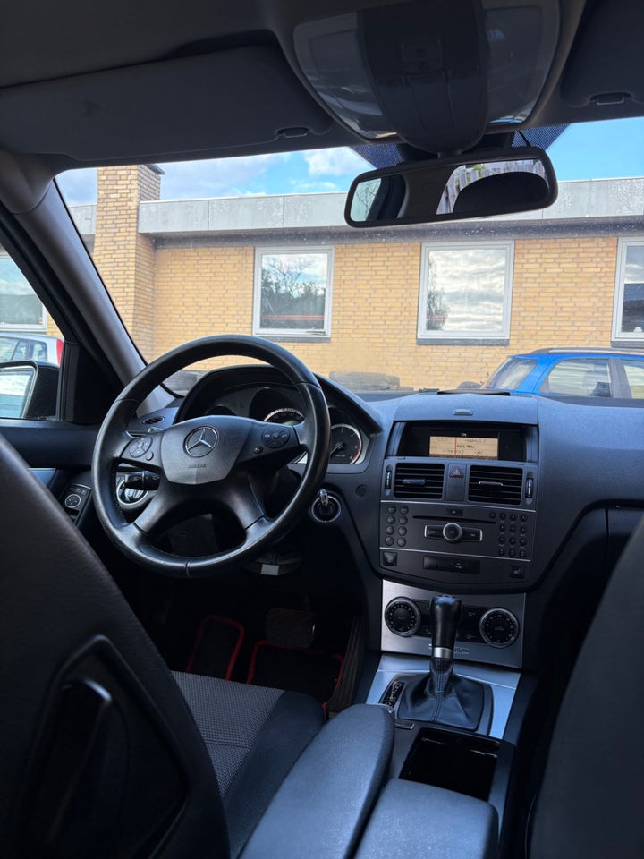 Mercedes C220 2,2 CDi Avantgarde stc. aut. BE 5d