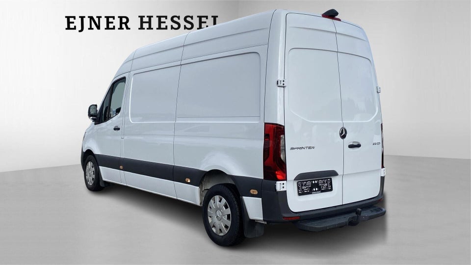 Mercedes Sprinter 215 2,0 CDi A2 Kassevogn aut. FWD