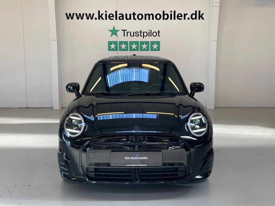 MINI Cooper SE JCW Trim XL 3d