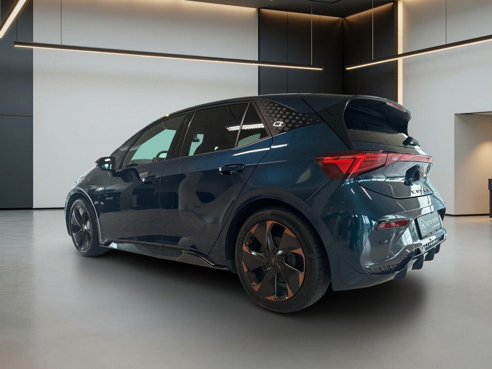 Cupra Born 59 e-Boost 5d