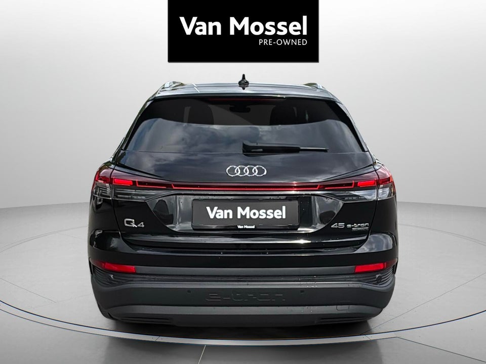 Audi Q4 e-tron 45 Attitude quattro 5d