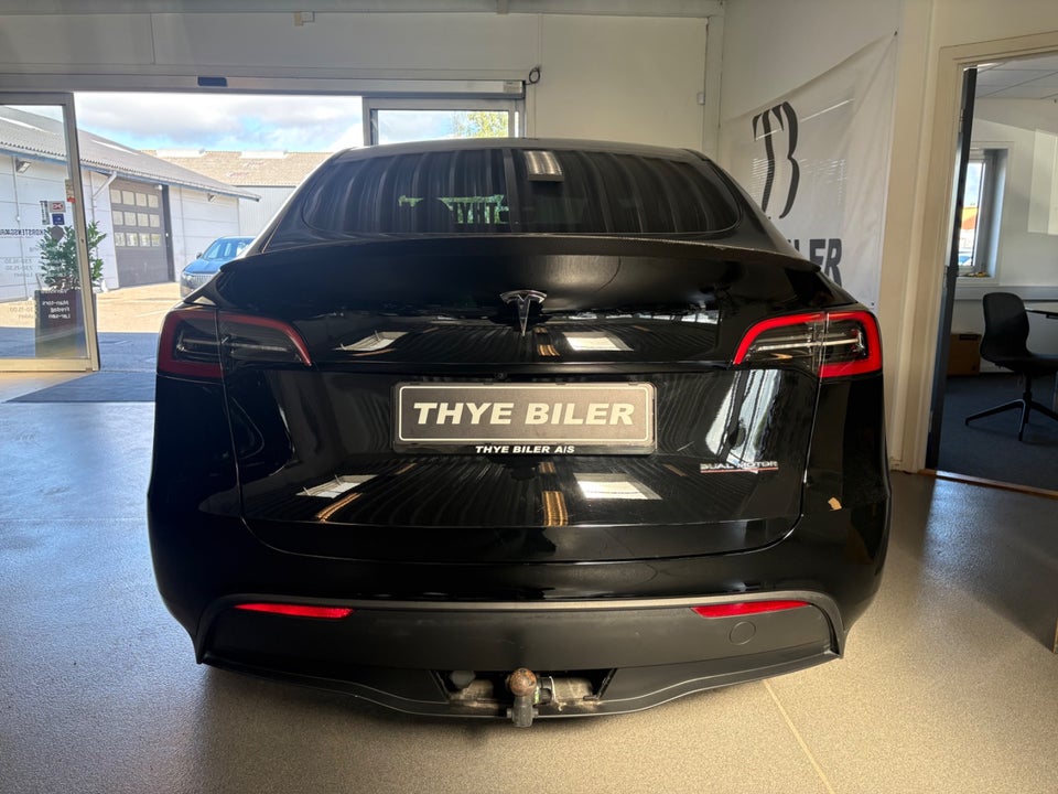 Tesla Model Y Performance AWD 5d