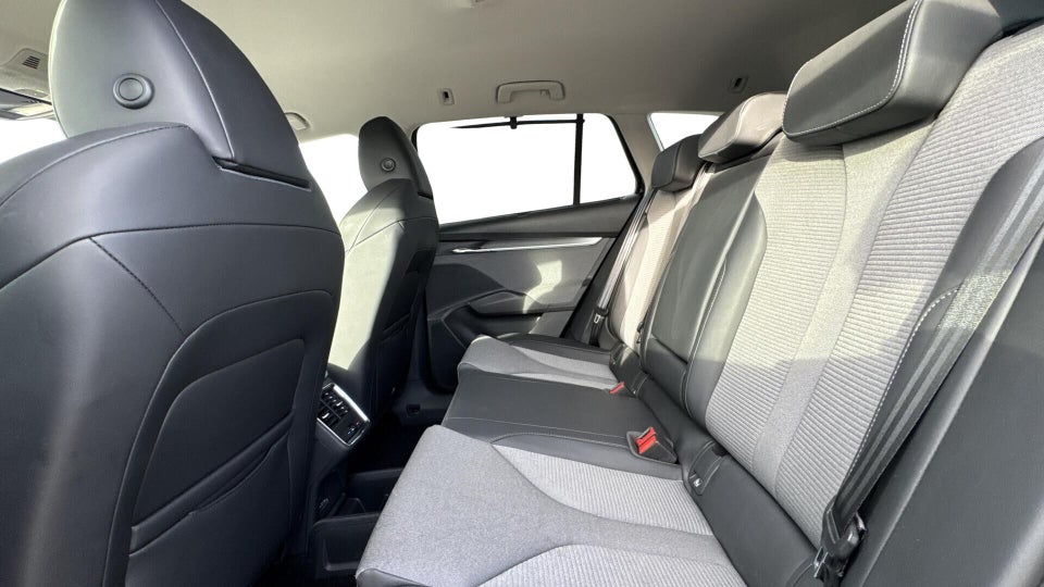 Skoda Enyaq 60 iV Premium 5d