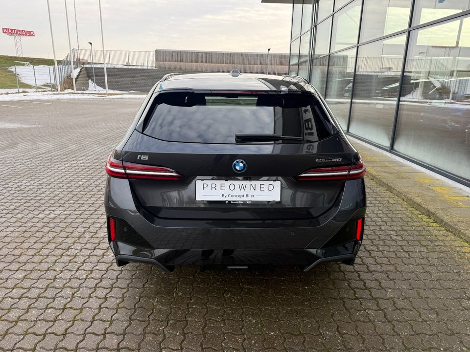 BMW i5 eDrive40 Touring M-Sport 5d