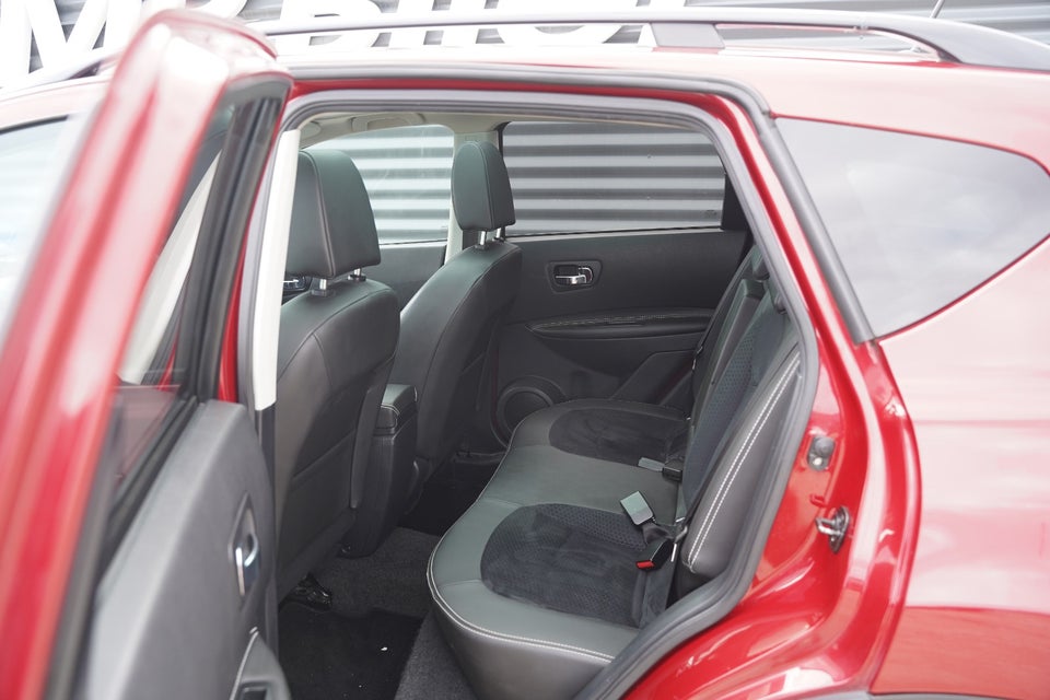 Nissan Qashqai 1,6 Tekna 5d