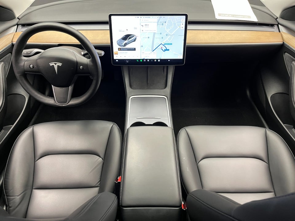 Tesla Model 3 Standard Range+ RWD 4d